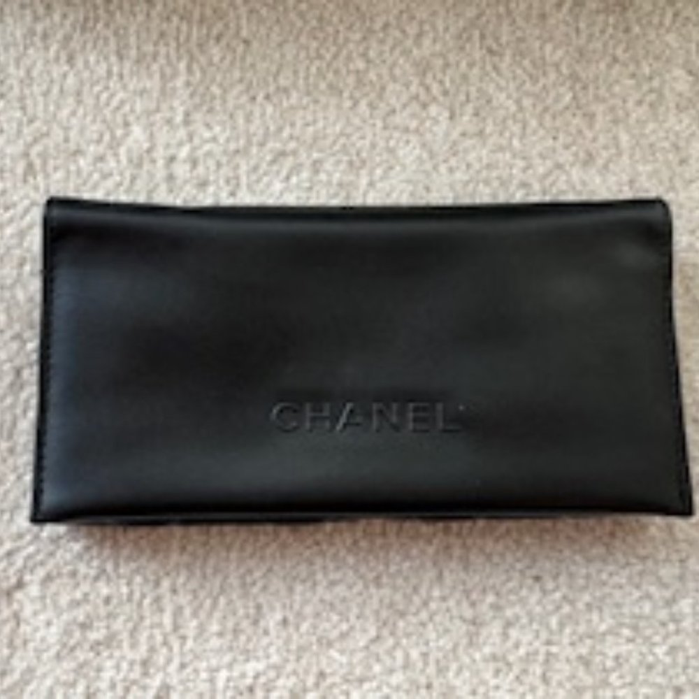 Pre-loved original Chanel Sunglasses case, soft case